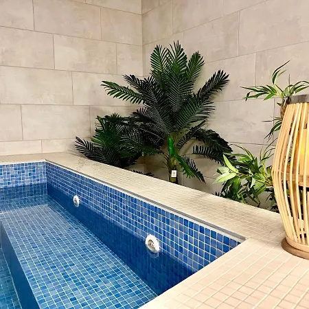 Otel Holiday Resorts