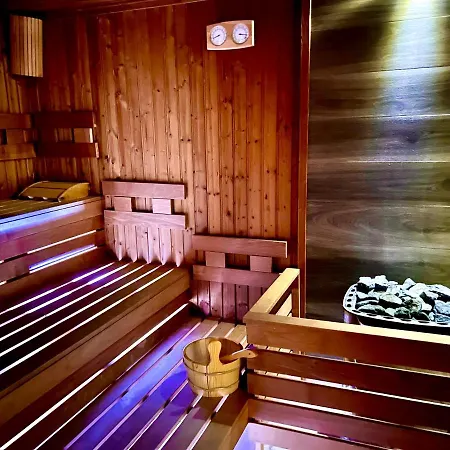 Holiday Resorts Balatonszarszo