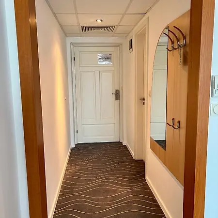 Holiday Resorts Hotel Balatonszarszo
