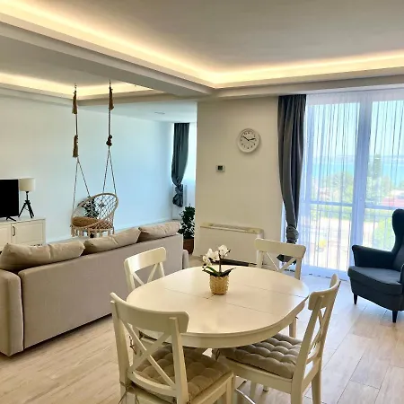 Holiday Resorts Otel Balatonszarszo