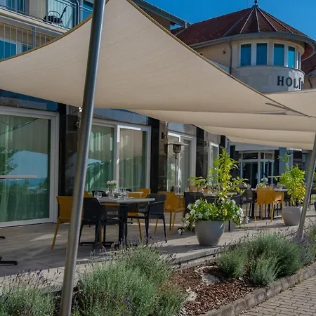 Hotel Holiday Resorts Balatonszarszo