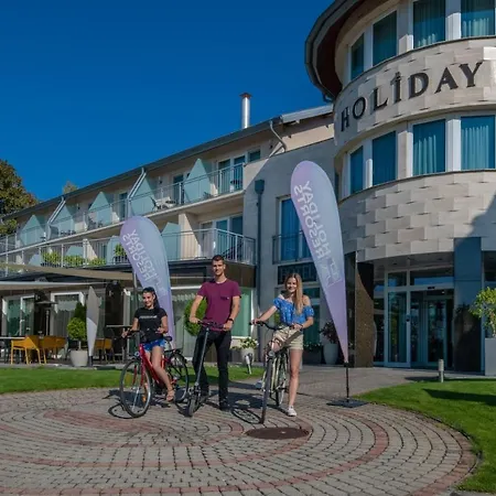Hotel Holiday Resorts Balatonszarszo