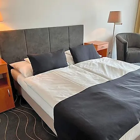 Holiday Resorts 3* 발라톤사르소