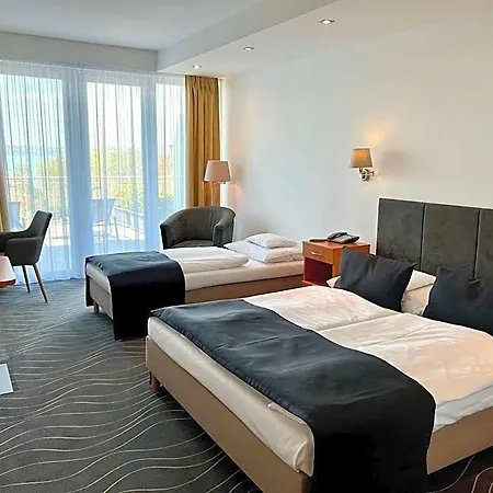 Holiday Resorts 호텔 발라톤사르소