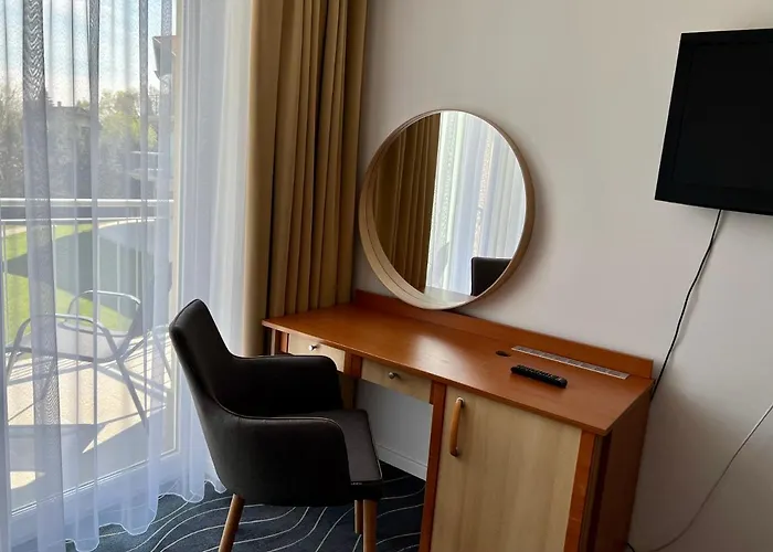 Holiday Resorts Hotel