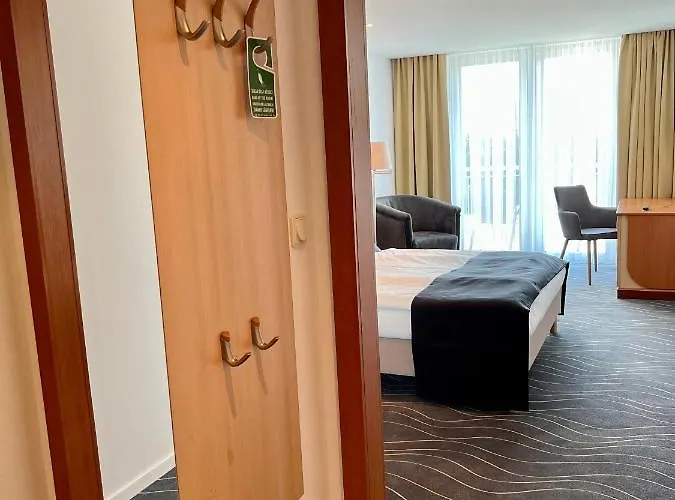 Holiday Resorts Hotel Balatonszarszo