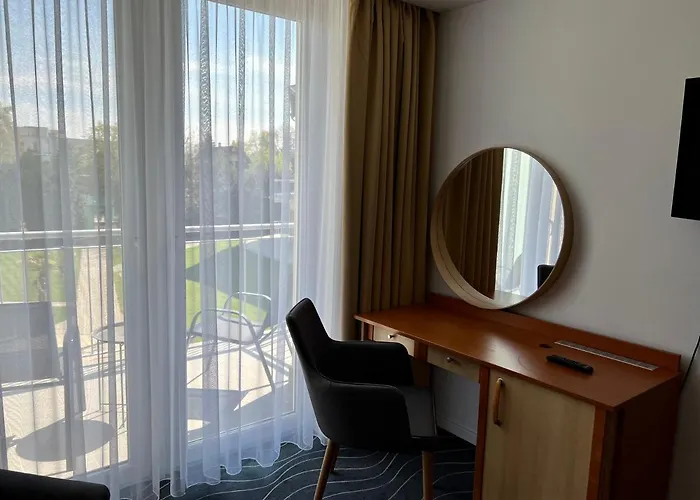 Hotel Holiday Resorts 3*
