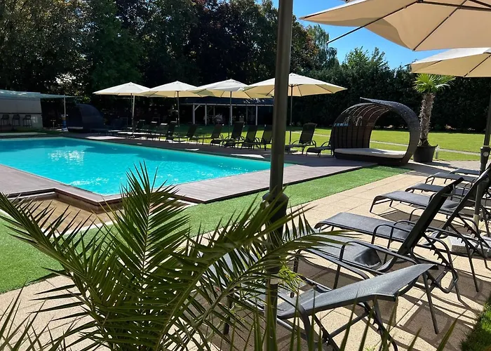 Holiday Resorts Hotel Balatonszarszo