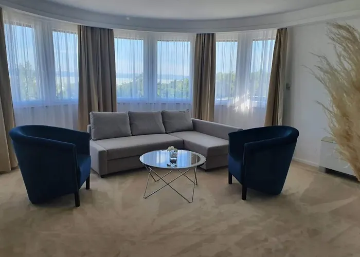 Holiday Resorts 3*