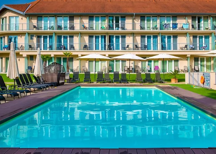 Holiday Resorts 3*